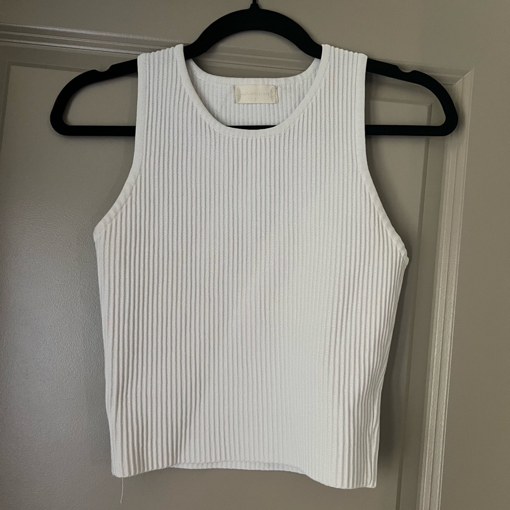 White ribbed tank top